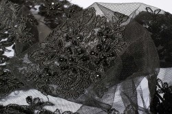 Фото 4 Ткань Гипюр с вышивкой и бисером